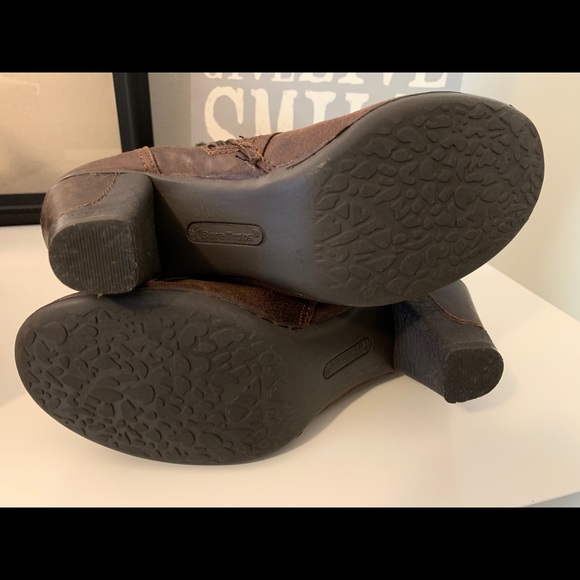 👢 CUTE BOOTS 👢 - Picture 8 of 10